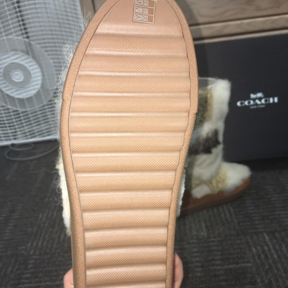 Coach Boots - Picture 2 of 3